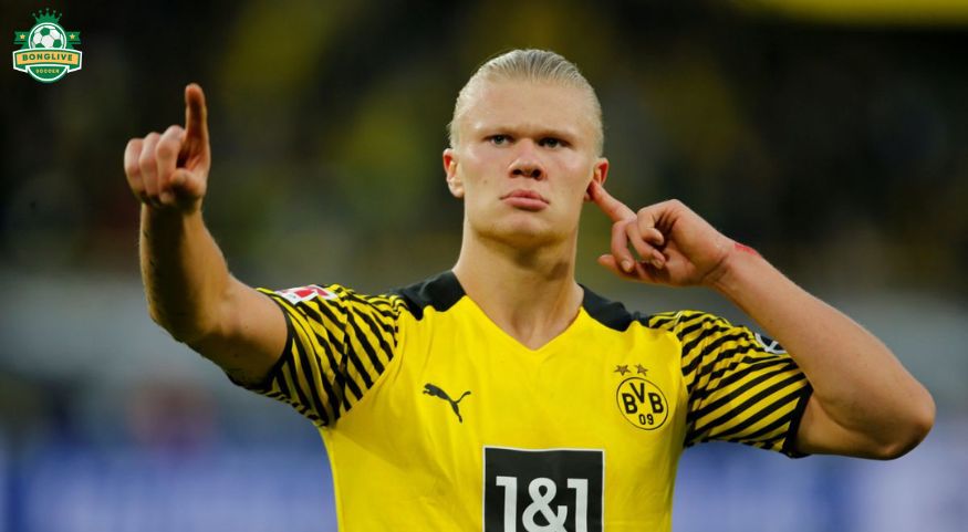 Erling Haaland ghi 4 bàn thắng cho Dortmund 